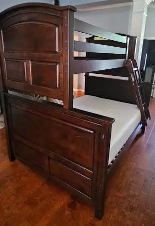 Twin-over-Full Bunk Bed