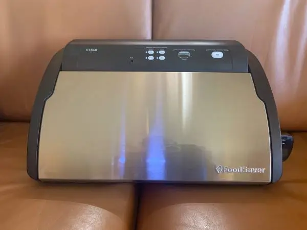 Food Saver With Extras Excellent Condition