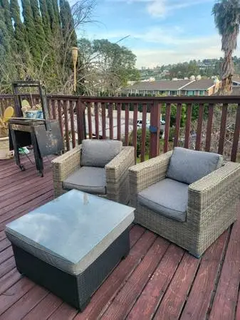 PATIO FURNITURE_CHAIRS AND TABLE SET