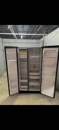 GE Refrigerator