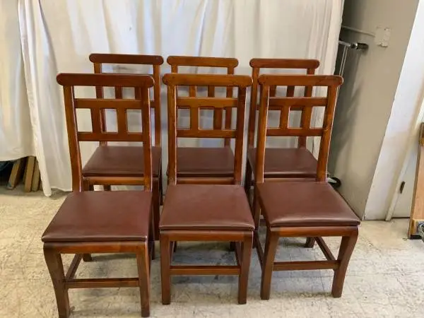 Dining room chairs