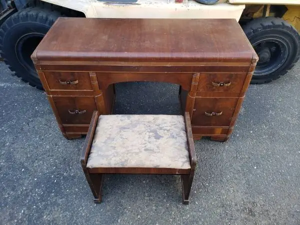 Antique Vintage dresser w/stool (Built by John since 1891)