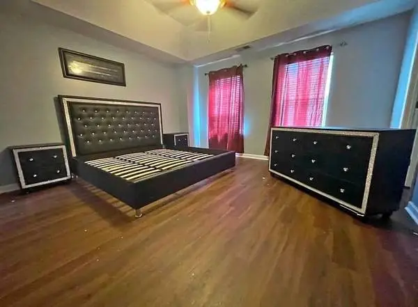 BRAND NEW BLING KING SIZE BED, DRESSER, MIRROR AND NIGHTSTAND