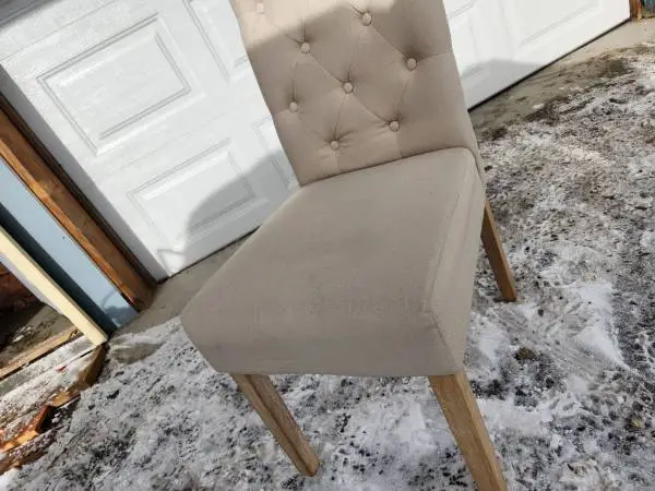One High Quality cloth covered dining type chair chair