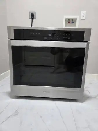 Whirlpool Single Electric Wall Oven
