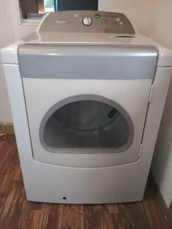 Whirlpool Cabrio Large Capacity Gas dryer