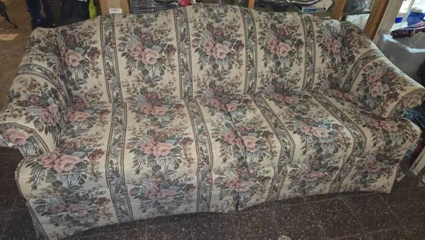 Sofa by Broyhill; Unused Condition/ Clean