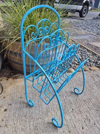 ✨METAL BLUE Decorative Book/Magazine Caddy-Excellent Condition!