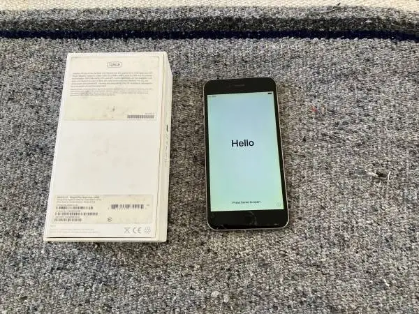FOR PARTS: Apple iPhone 6 Plus Good working condition Needs New Screen