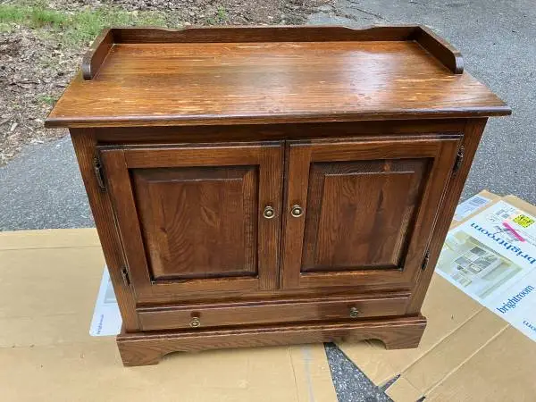 TV Entertainment Stand (Real Wood)