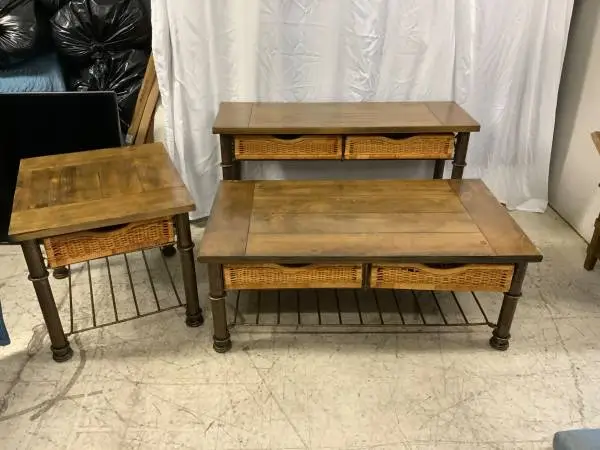 Living room set coffee end and sofa table