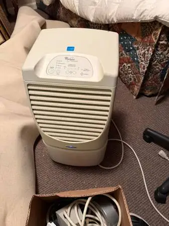 Whirlpool Gold Accudry dehumidifier