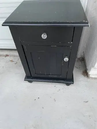 Black functional nightstsnd