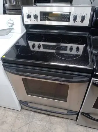★Kenmore Elite stainless steel glass-top stove