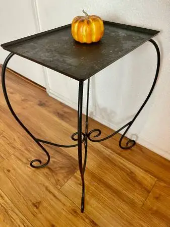 Pedestal Stand Vintage Wrought Iron Art Display Stand 2 ft Tall