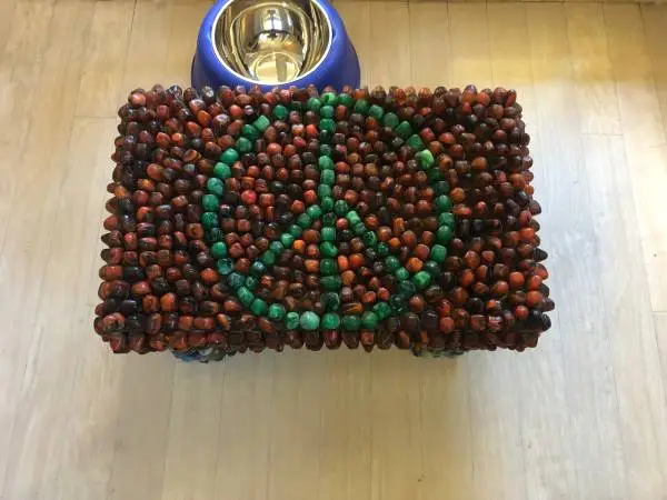 BEAUTIFUL LOW  GLASS PEACE BENCH TABLE