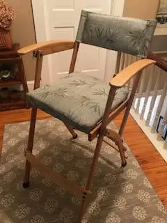 GREAT GIFT ITEM - Deluxe Bamboo Hollywood Directors Chair