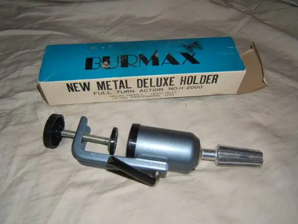 Adjustable Metal Holding Clamp for Mannequin Heads
