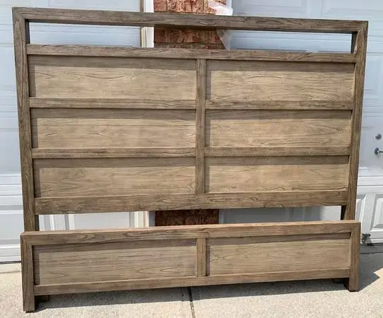 Simple Casual Unused Kincaid King Bed Frame