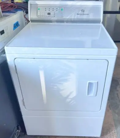 Speed Queen ADEE9RGS173TW01 7.0 cu. ft. Electric Dryer White