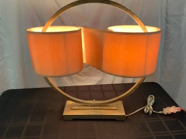 Vintage circular lamp