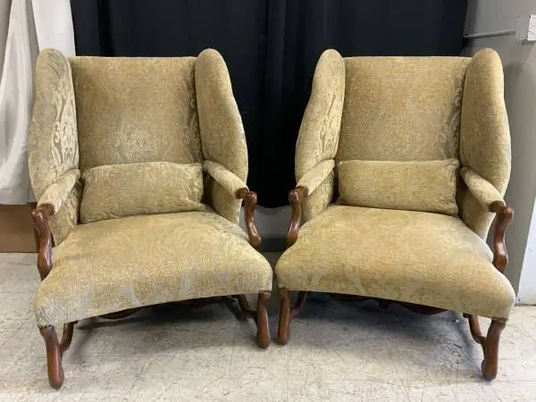 Amazing custom living room chairs