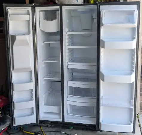 GE 25.4 Cu. Ft. Stainless Steel Side-by-Side Refrigerator