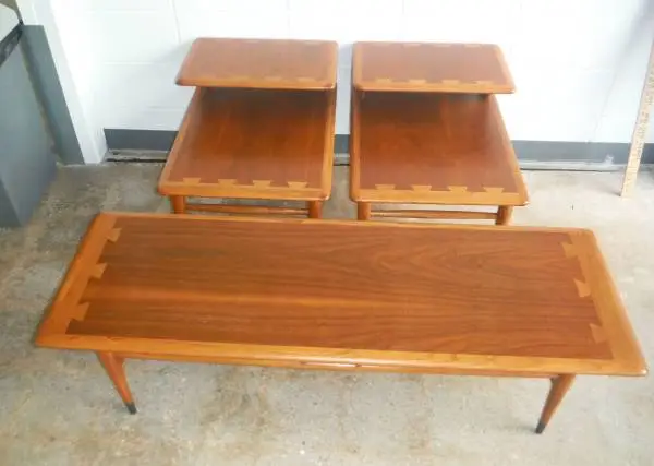 MCM LANE ACCLAIM WALNUT DOVETAILED COFFEE TABLE & END TABLES