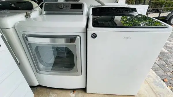 Washer&dryer Pair
