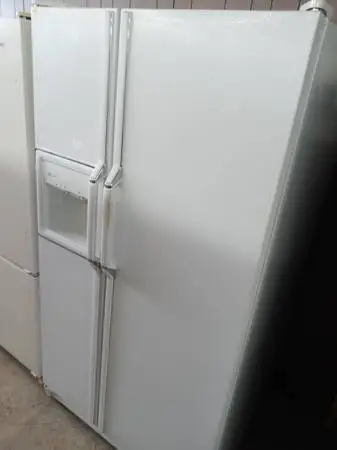★GE Profile white side by side refrigerator