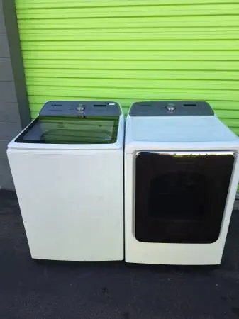 Samsung white top loading xl washer and gas dryer