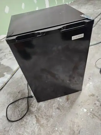 Artic Fresh mini Refrigerator Freezer.