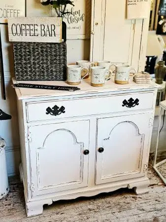 Shabby Chic White Cabinet/Small Buffet/Coffee Bar