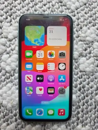 Unlocked Apple iPhone 11 64 GB