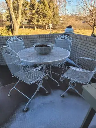 Sturdy heavy metal Patio Furniture