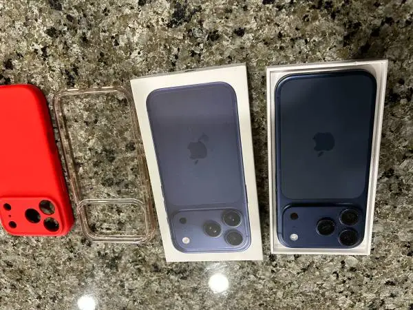 Iphone 17 pro 512gb unlocked box chargercase