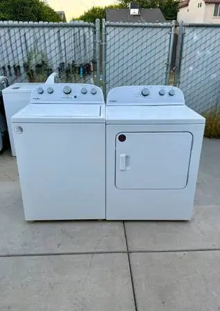 Whirlpool Washer&Dryer with Warranty