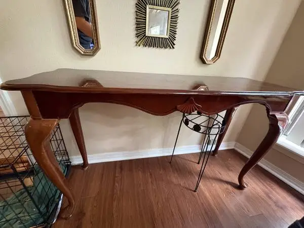 Queen Anne Inlaid Wood Living Room Set of Tables
