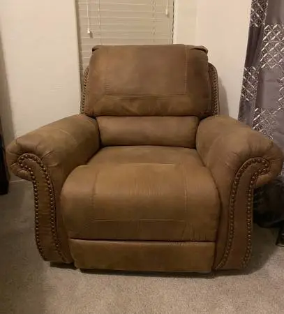 Rocker Recliner PRICED TO SELL