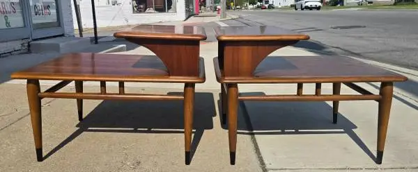 MCM Lane Acclaim Step End Tables