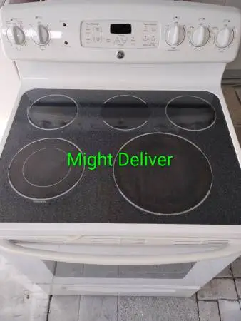 GE Glass Top Stove-Very Nice Very clean Works Great Might Deliver