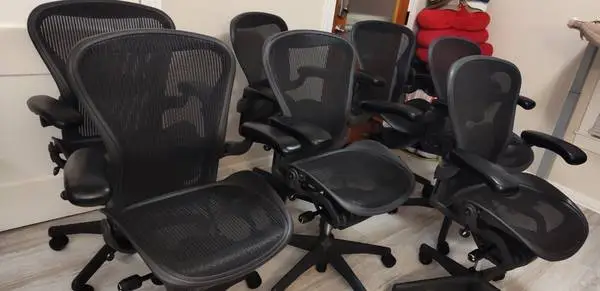 OFFICE CHAIRS HERMAN MILLER AERON SIZE B