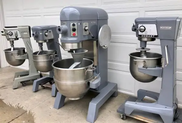 Bakery, Restaurant & Pizzeria Equipment