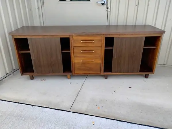 Vintage 1960s Mid Century Modern Cabinet - Great for Records!