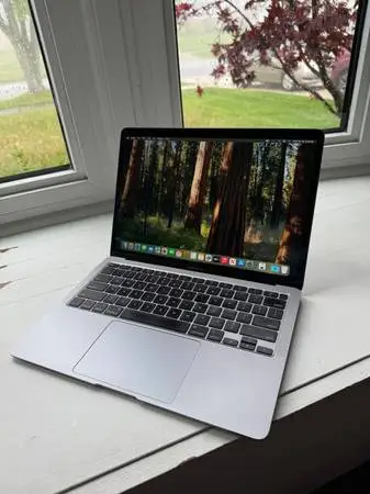 2020 MacBook Air 13 inch, Space Gray