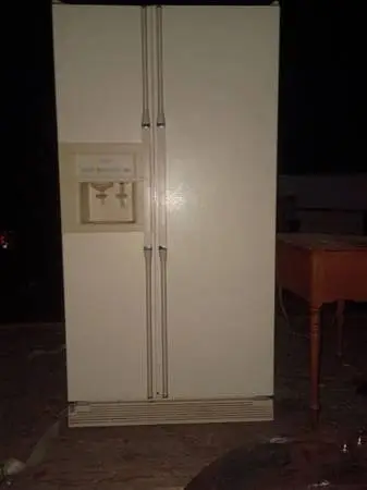 Refrigerator and Freezer Side by Side.