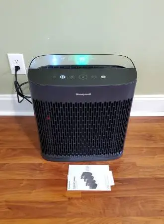 Honeywell Insight HEPA 1700 sqft Air Purifier HPA5200B + extra filters