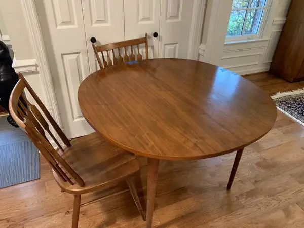 Drexel Declaration Walnut Dining Set for Restoration Project