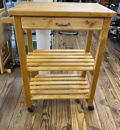 OAK MICROWAVE ROLLING CART