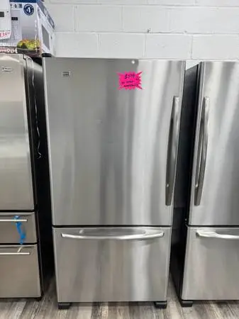 Maytag 33”W Stainless Steel Bottom Freezer Refrigerator With Excellent Conditi